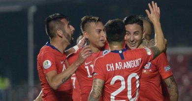 Na segunda também tem jogo, Chile goleia