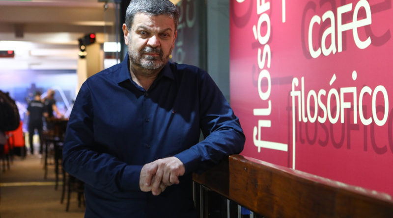 Psicanalista e psicólogo Pedro de Santi abre módulo de abril do Café Filosófico CPFL | Foto: Tati Ferro