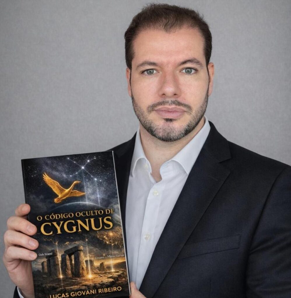 Lucas Ribeiro é um pesquisador independente e aborda no livro que o olhar da Esfinge de Gizé pode estar apontando para Uruana de Minas (MG) Credito: Divulgação