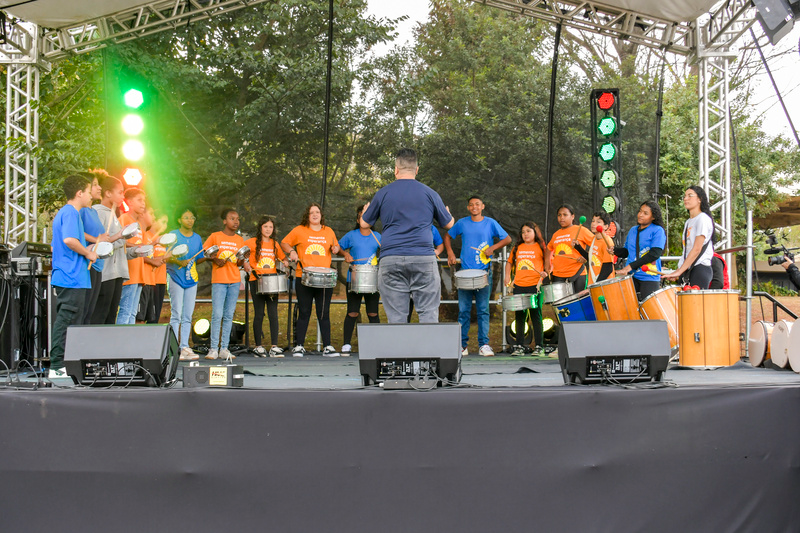 A Feira Conexão Social confirma sua 2ª edição em Campinas para agosto de 2026. O evento na Lagoa do Taquaral reúne 40 organizações sociais, gastronomia e cultura para fortalecer o terceiro setor local. Confira os detalhes.